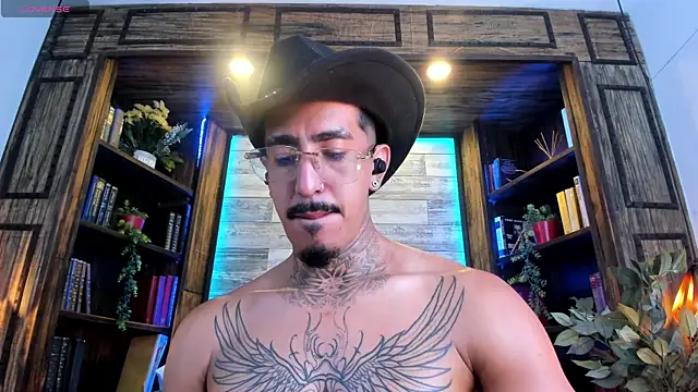 Chat +18 de Donovan_Desmond ao vivo