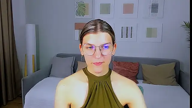 AnnaThorne Chat XXX in diretta