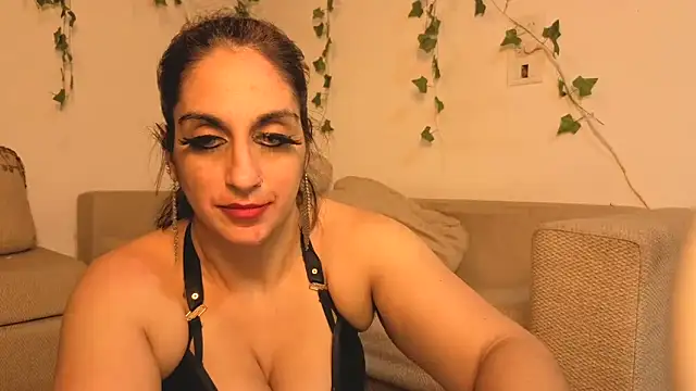 Bellydancerhot 现场XXX聊天