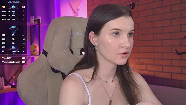 Chat +18 de AgataWillis ao vivo