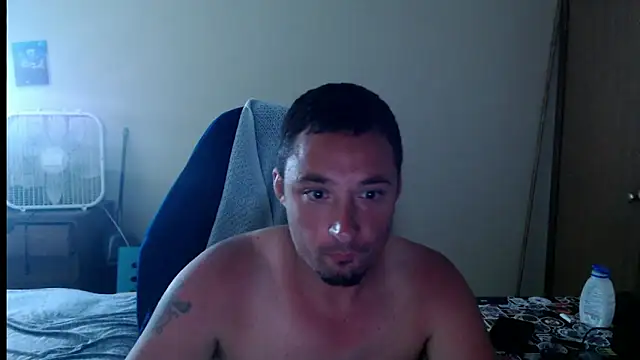 YoBleez Chat XXX in diretta