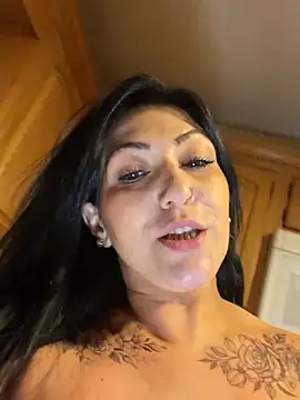 LittleMissEeve Pertunjukan Webcam
