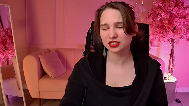 XXX chat uživo modela TessaMill