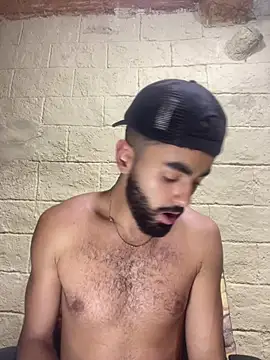 Arabic_male07 Adlı Modelin Canlı XXX Sohbeti