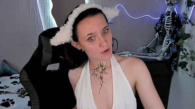Elastikisss' Live XXX Chat