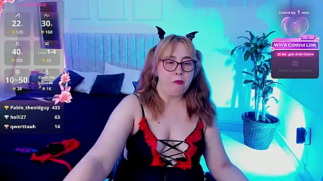 Онлайн чат XXX chloe_prg