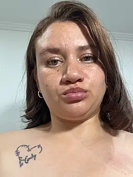 Sami_ferrer – Naživo XXX chat