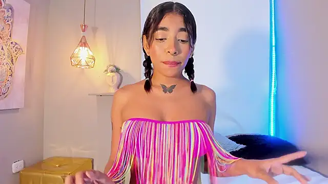 Scarlet_Vixen_のライブXXXチャット