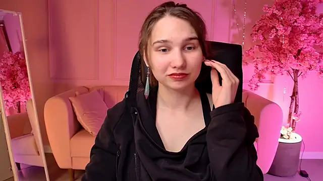 TessaMill Chat XXX live