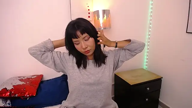 Akane_Uwu Adlı Modelin Canlı XXX Sohbeti