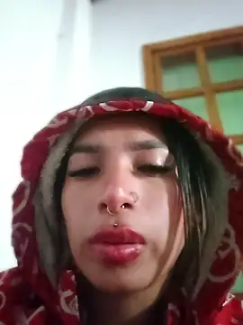 MeelFox élő XXX-chatje