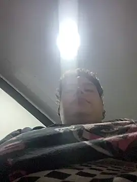 Hailey_Curvy Шоу с уебкамера