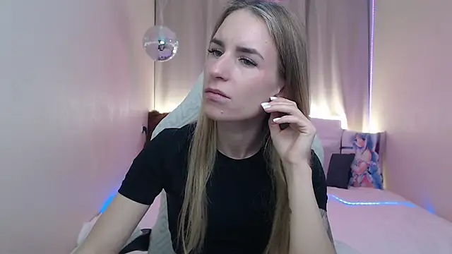 DeboraHorny XXX чат на живо