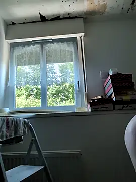 lalouette16 Pertunjukan Webcam