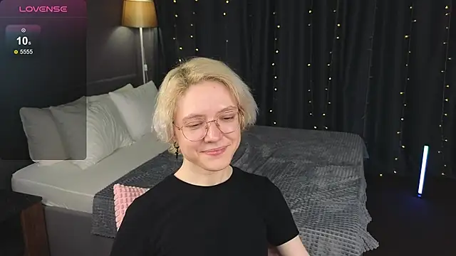 HottoKori live XXX chat