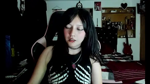Maki_Zein_ Adlı Modelin Canlı XXX Sohbeti