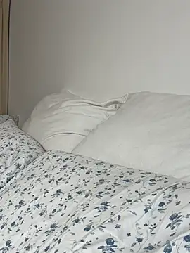 Gardenxxrose webcam show