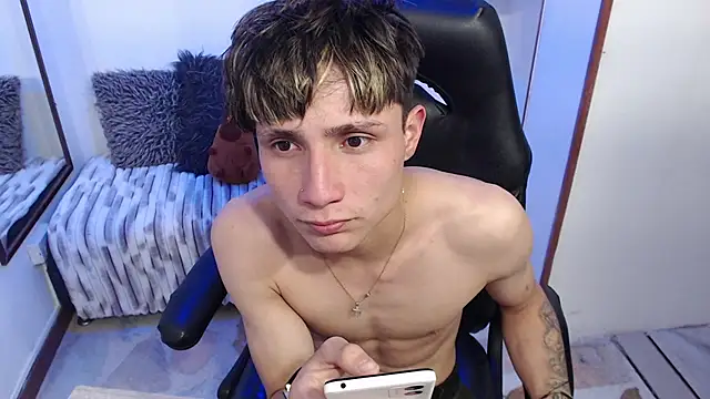 Yao_23 webcam show