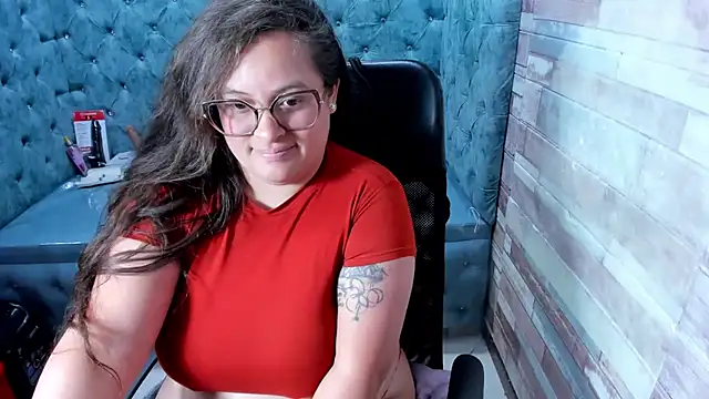 Sarah_Boobs_ XXX чат на живо