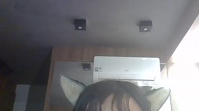 عرض كام SkinnyKitten