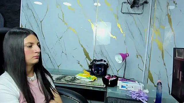 _Luna_Bennett Chat XXX live