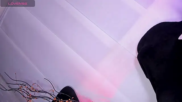 MargaretQualley 在線直播表演