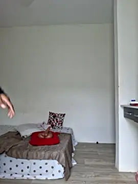 Webkamerová show Kamdollie