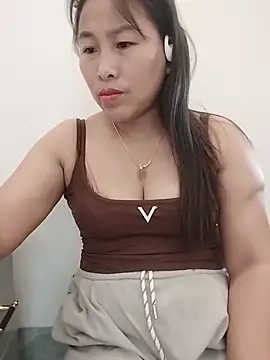 Kelly-sex69 现场XXX聊天