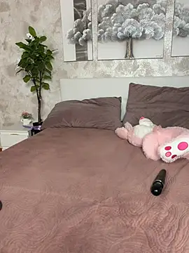 Živý XXX chat MilaTeenX
