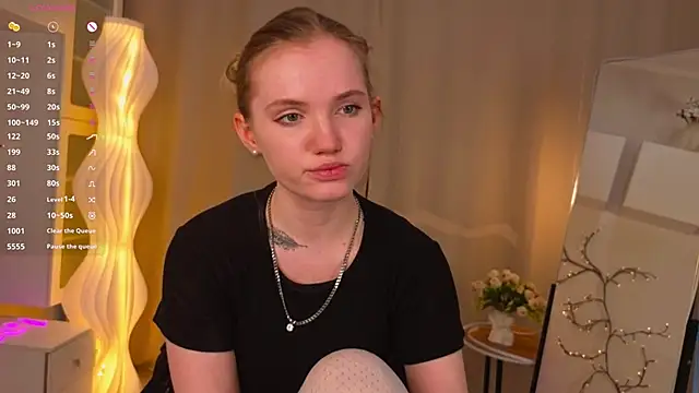 VallieFugate Show in webcam