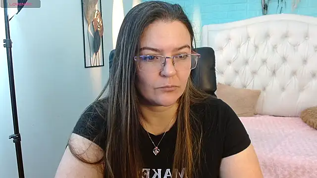 MsJossie Chat XXX in diretta