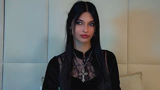 BeverlyMost XXX чат на живо