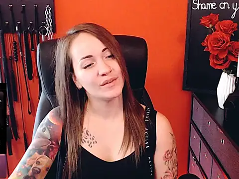 צ'אט XXX בשידור חי של _MissJaneWarren_