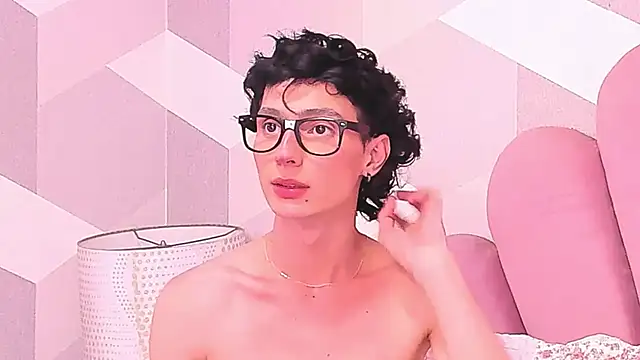 عرض كام KylieMonnett