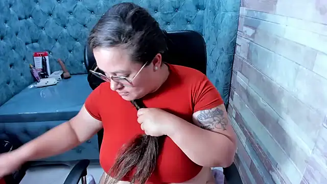 Chat XXX en directo de Sarah_Boobs_