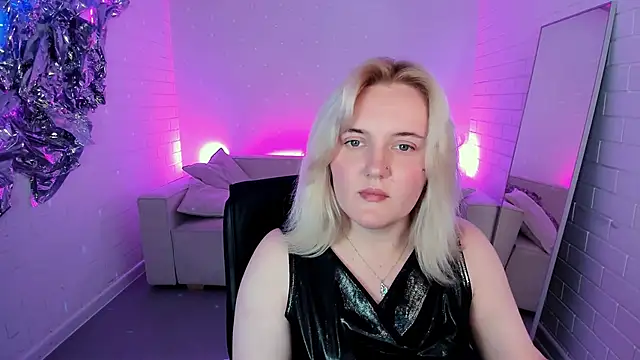 KathyBriggs Live XXX-Chat