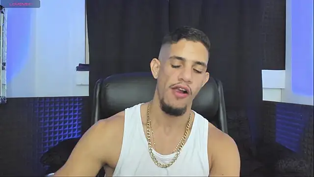 jhonnysnow17's Live XXX Chat