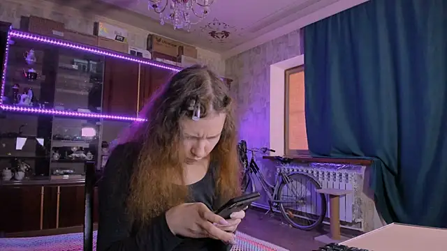 pa1e_pr1ncess Adlı Modelin Canlı XXX Sohbeti