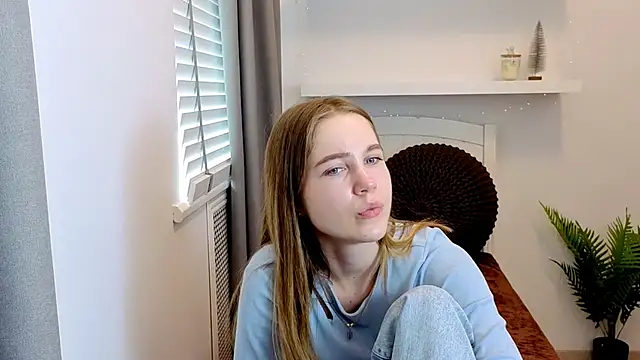 LoveXLexi Adlı Modelin Canlı XXX Sohbeti