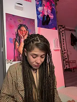 Hellen_dumont Chat XXX in diretta