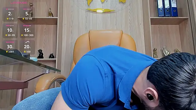 Chat XXX en directo de George_Diesell