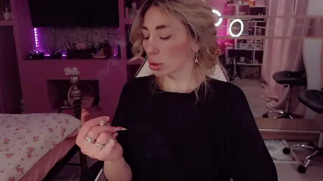AnnieGOld_: απευθείας συνομιλία ΧΧΧ
