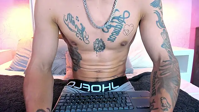 Chat XXX ao vivo de DanteLuxx