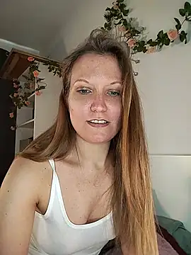 Candy_Cougar Chat XXX in diretta