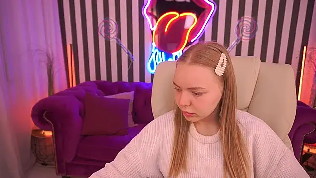 EmilySunshineS' Live XXX Chat