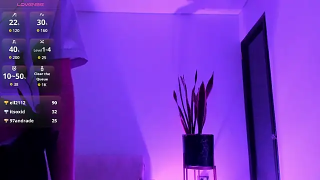 Emma_collins01 live XXX chat