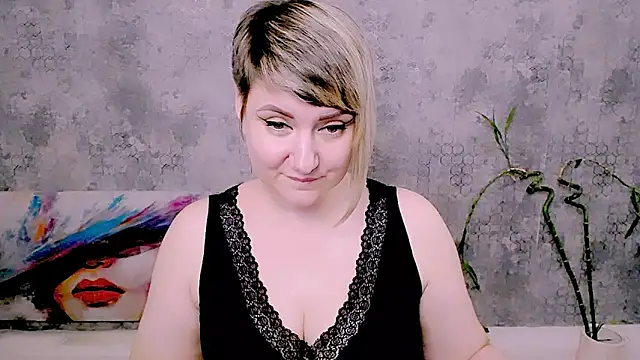 Djullia live XXX chat