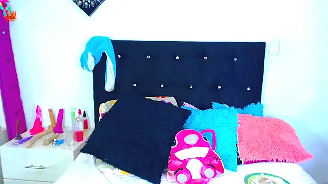 Jenng18's Live XXX Chat