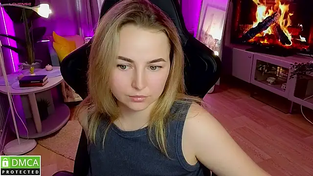 Chat +18 de Mira_Mermayd ao vivo