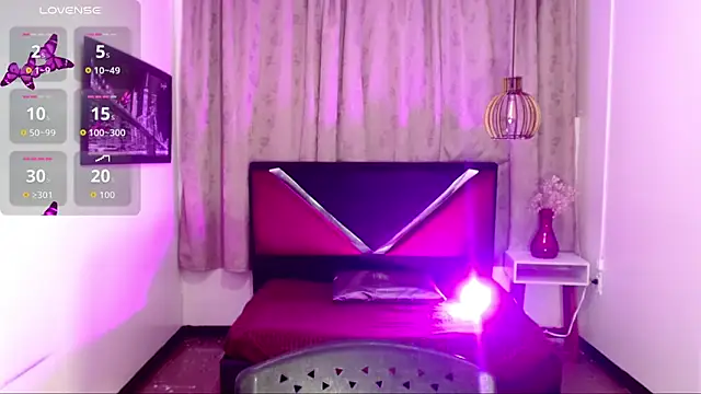 luisa__torres Show in webcam